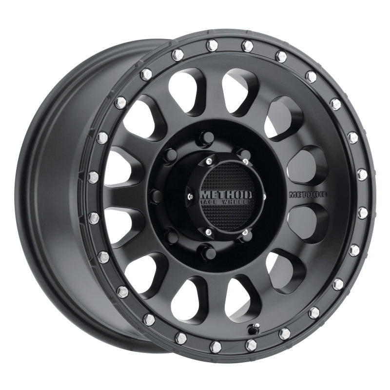 Method MR315 17x8.5 0mm Offset 8x6.5 130.81mm CB Matte Black Wheel