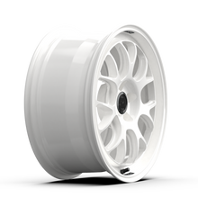 Load image into Gallery viewer, fifteen52 Apex RSR 18x9.5 5x114.3 38mm ET 73.1mm Center Bore Rally White