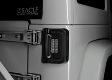 Load image into Gallery viewer, Oracle 07-17 Jeep Wrangler JK Flush Mount LED Tail Lights - Tinted