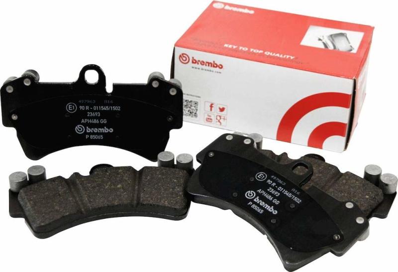 Brembo 17-20 Mercedes-Benz C43 AMG/2016 C450 AMG Rear Premium NAO Ceramic OE Equivalent Pad